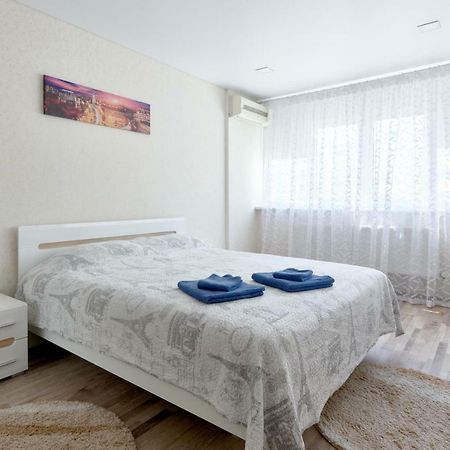 088 Apartment Near Airport Zhulyan キエフ エクステリア 写真