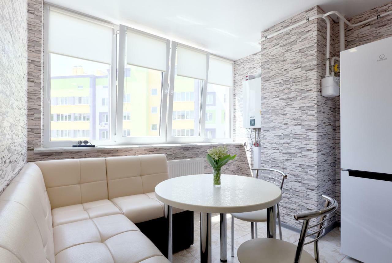 088 Apartment Near Airport Zhulyan キエフ エクステリア 写真
